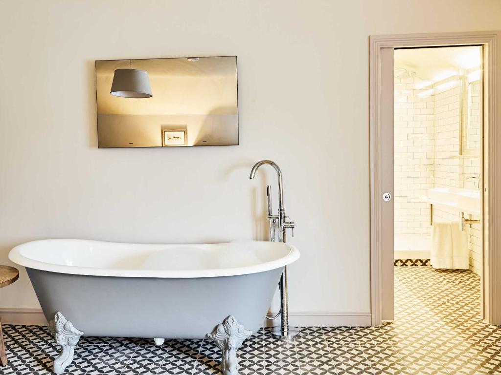 Wild Thyme and Honey - Wild Thyme & Honey Hotel in the Cotswolds